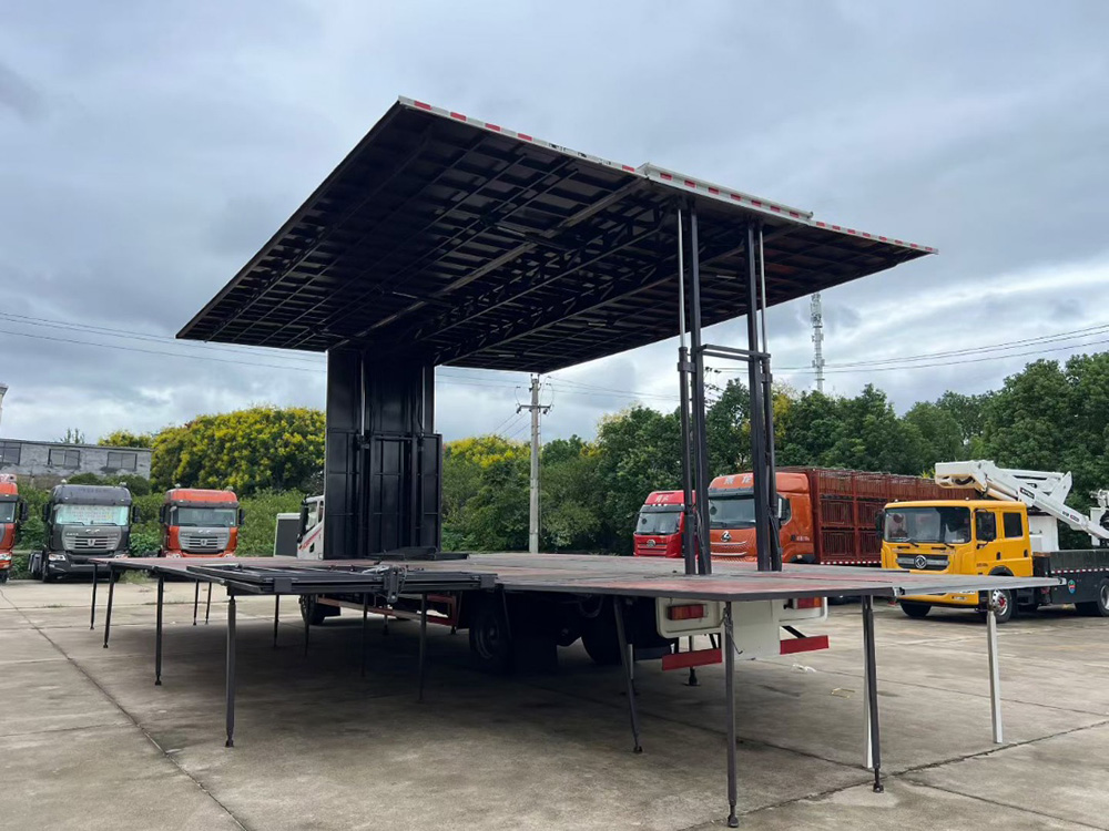 9.6米双面展开舞台车，东风华神舞台车